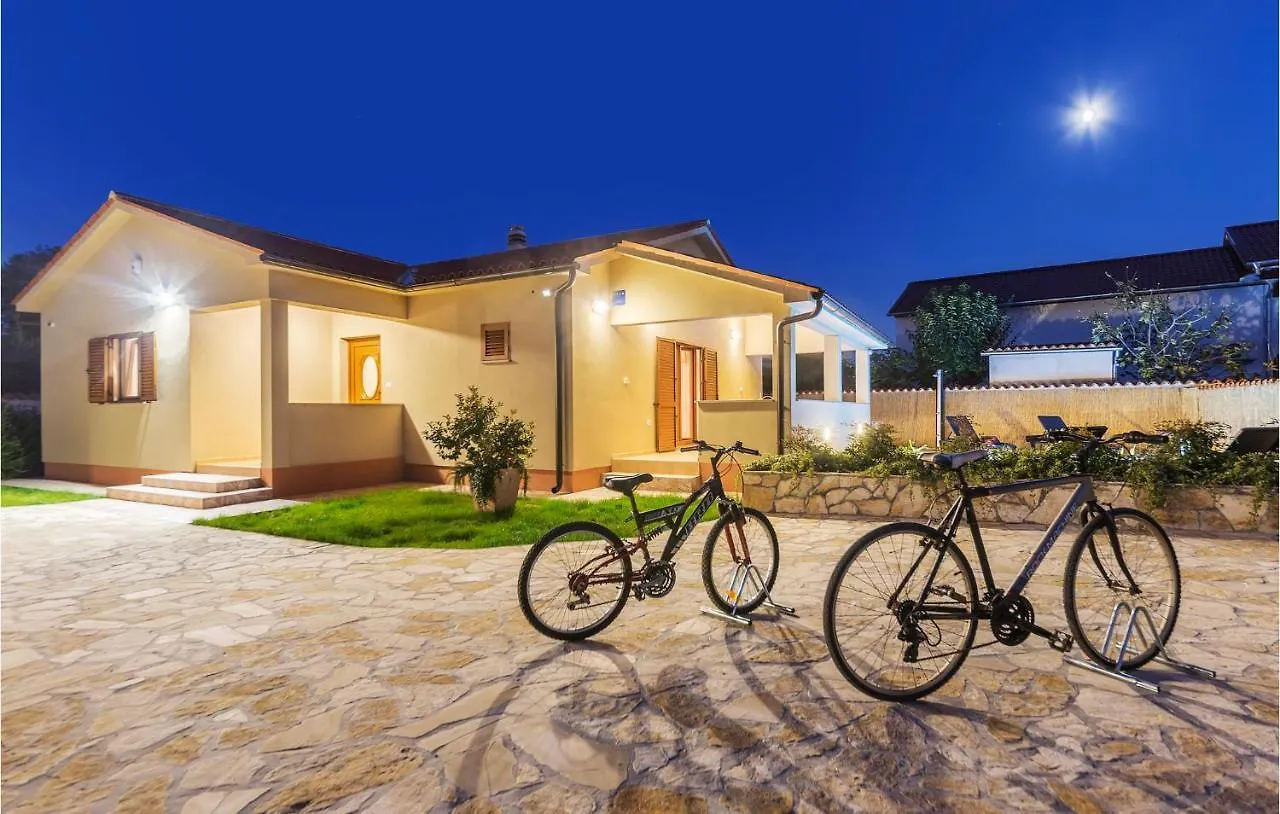 Holiday home 2 Bedroom Amazing Home In Betiga Barbariga Croatia